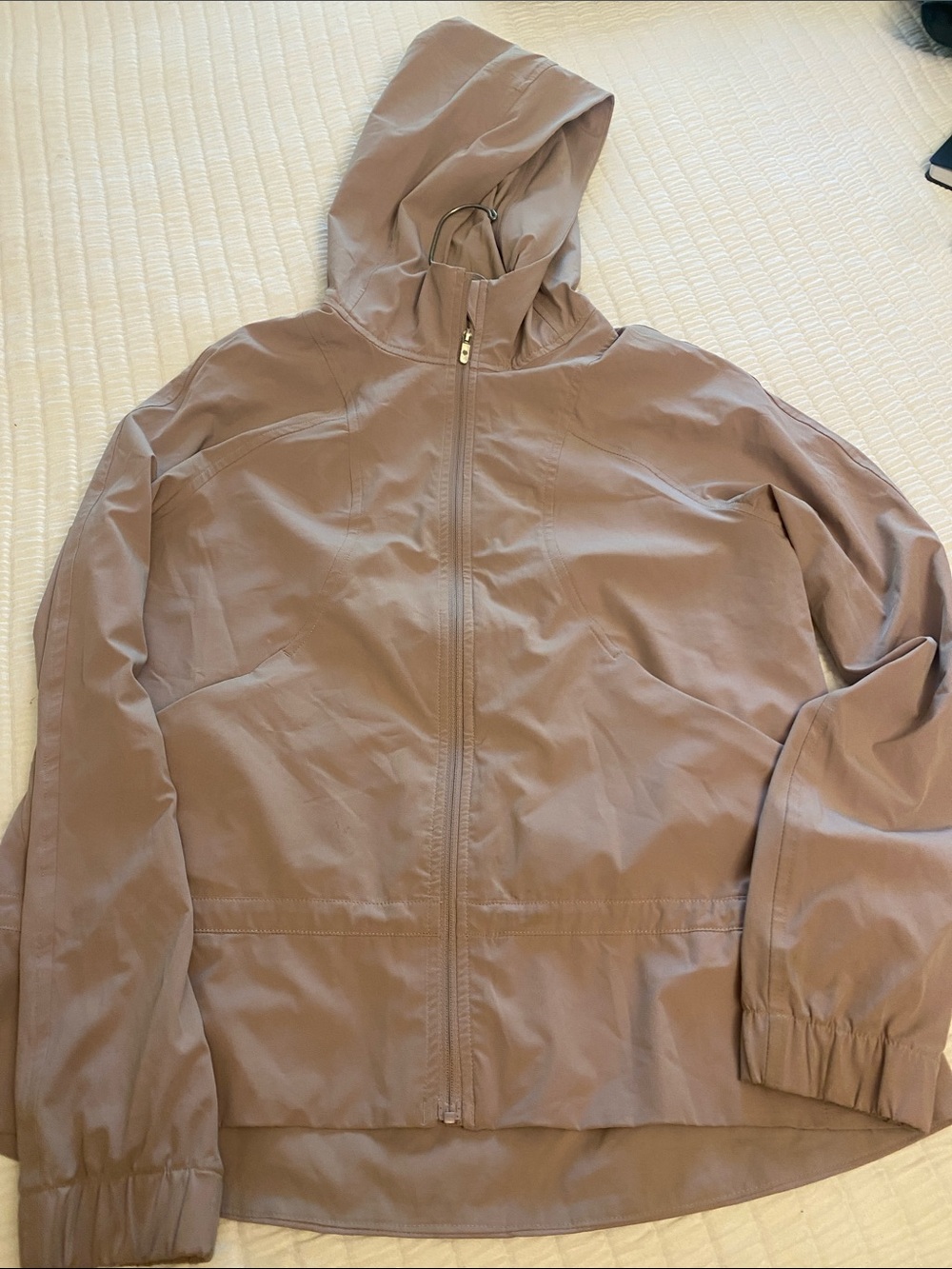 Lululemon 2 jacket excellent condition